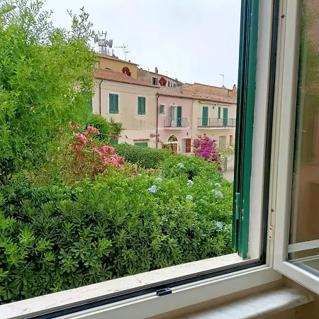 La Terrazza Nel Cuore Di Nyaraló *